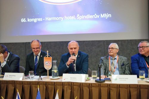 1014-66-SpindleruvMlyn