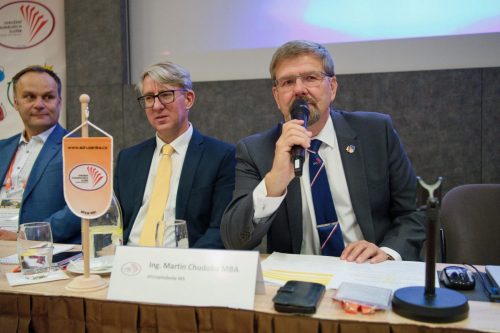 1022-66-SpindleruvMlyn