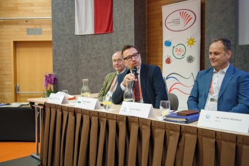 1024-66-SpindleruvMlyn