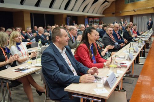 1048-66-SpindleruvMlyn