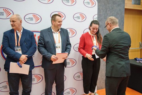 1057-66-SpindleruvMlyn