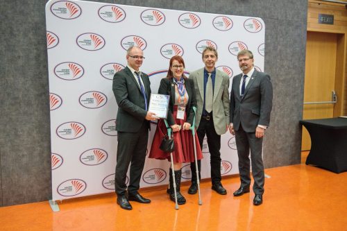 1068-66-SpindleruvMlyn